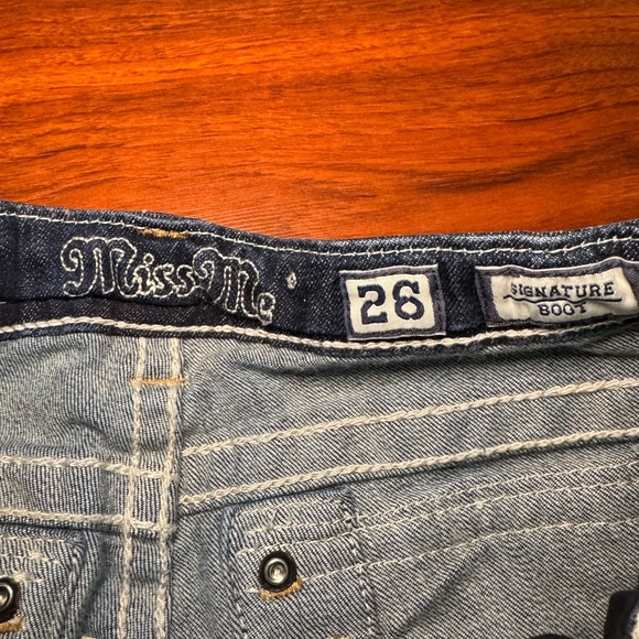 Miss Me Dark Blue Flare Jeans – Embellished Pockets Size: 26 | Miss Me - Picture 8 of 13